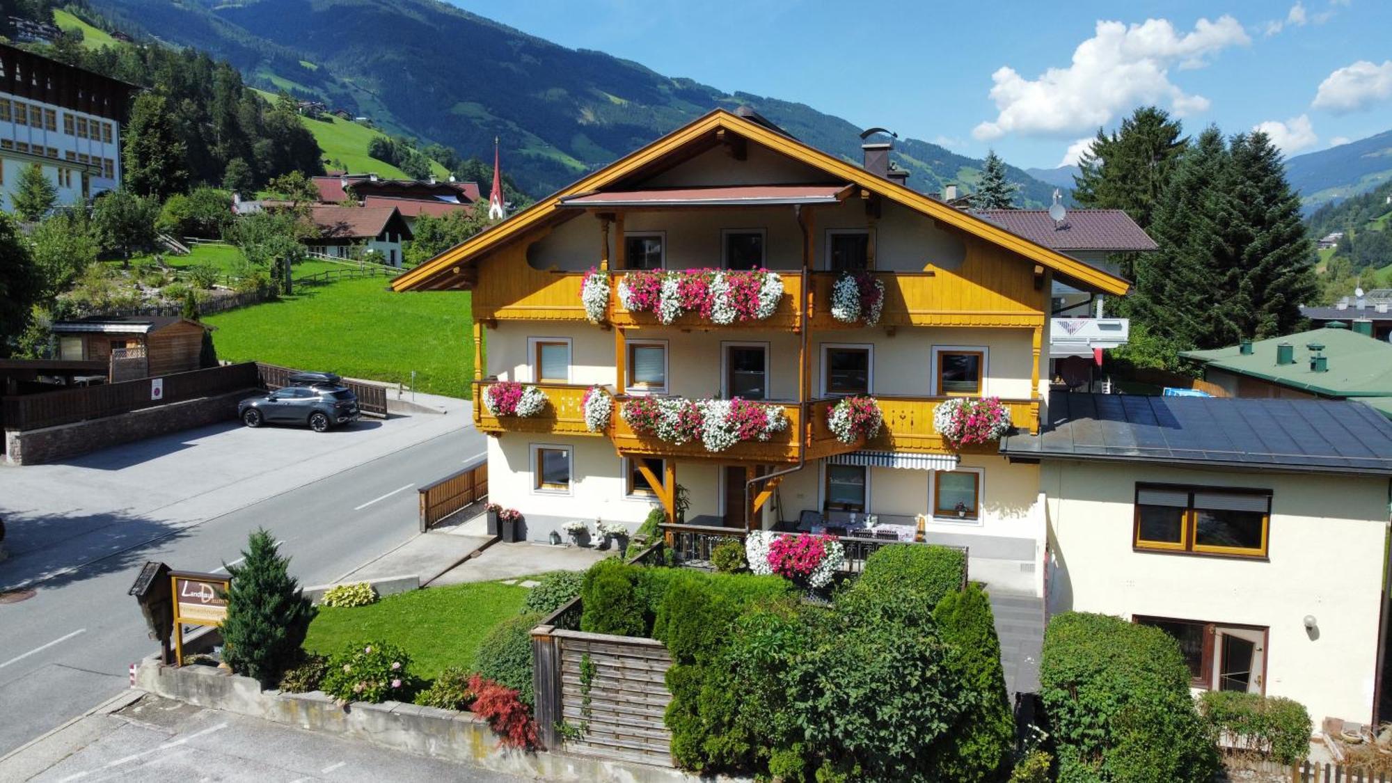 Landhaus Daum Schwendau Bagian luar foto